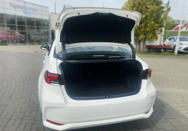 Toyota Corolla cena 118000 przebieg: 10, rok produkcji 2023 z Żory małe 562